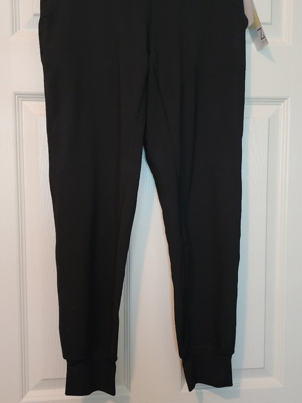 Joggers with side pockets